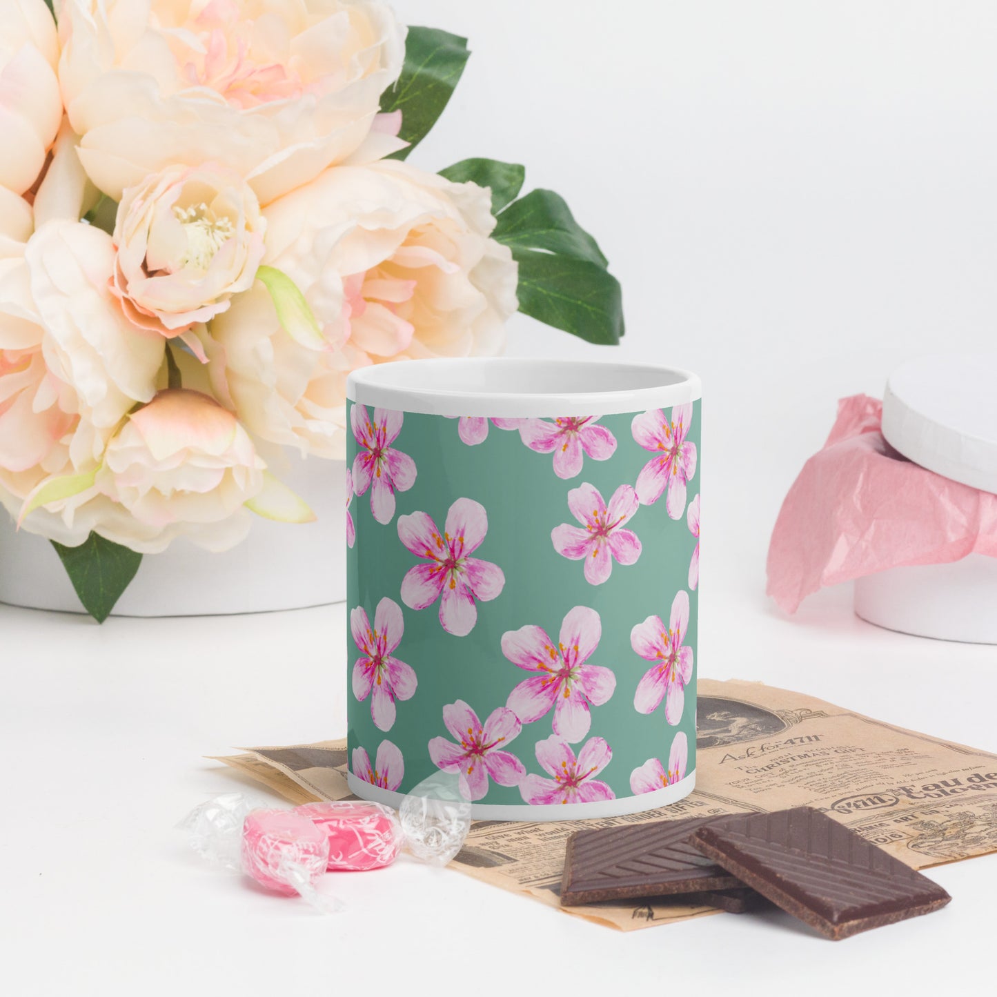 Mug Blanc Brillant "Petites Fleurs"